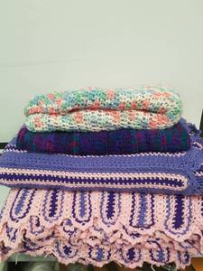 lot 1408 image: 4 pretty crocheted blankets