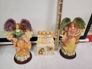 lot 631 image: 3 Angelic Musical Angels