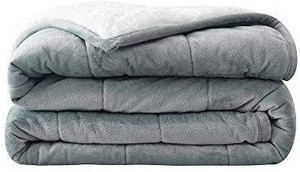 lot 1325 image: Syrinx Fleece Weighted Blanket