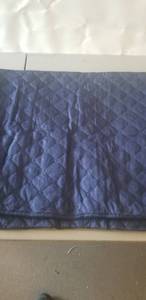 lot 1360 image: Nice Blanket Navy