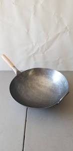 lot 1379 image: Large Cooking Pan