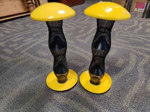 lot 2411 image: Lot of 2 Metal Bird Feeders (yellow and black)