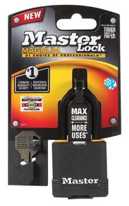 lot 2420 image: Master Lock M115DLF 1-78in (48mm) Wide Magnum Covered Laminated Steel Padlock, Keyed Alike