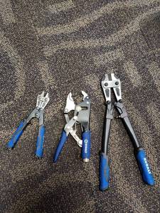 lot 2424 image: Lot of Kobalt Tools