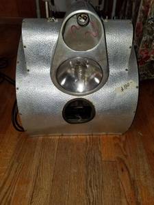 lot 3344 image: Vintage Electric Camera. Color Laboratories Inc.