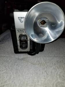 lot 3353 image: Argus . Argoflex Seventy Five
