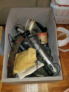 lot 3452 image: Lot of Miscellaneous Camera Equipment. in Wooden Box