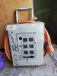 lot 6218 image: Extension Cord Adapter Box