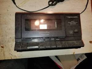 lot 6237 image: realistic cassette radiolabel makerold stampler