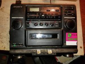 lot 6238 image: Sony cdtaperadio