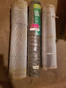lot 6243 image: Metal Poultry Netting