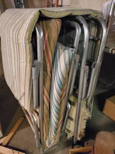 lot 6273 image: Lot of Vintage Cots