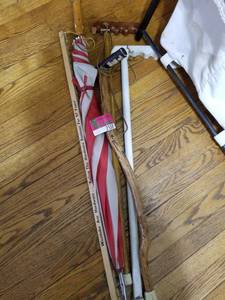 lot 7557 image: Lot of Canes and Umbrella