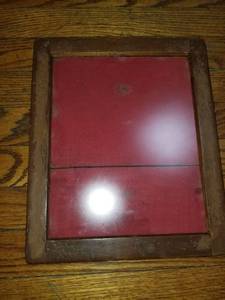 lot 7566 image: Glass Dry Frame Film holder