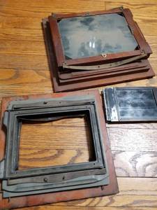 lot 7568 image: Lot of 3 Vintage Camera Accessories.