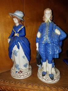 lot 7589 image: Blue Boy and Girl. Porcelain