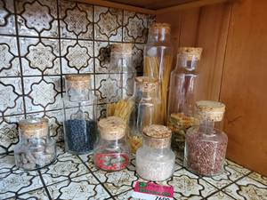 lot 7600 image: 9 Corktop Cannister Jars