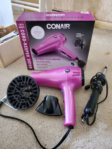 lot 7648 image: Pink Conair Ultimate Style Blow Dryer & Curling Iron