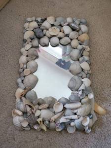lot 7650 image: Seashell Mirror