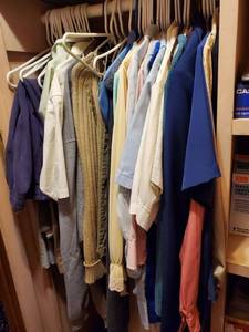 lot 7688 image: Lot of Womens Clothes and Shoes