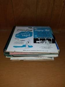 lot 7698 image: Lot of Vinyl Records. Best Of 57