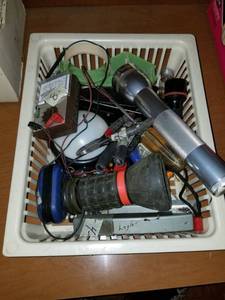 lot 7704 image: Lpt of Miscellaneous Tolls in Plastic Basket