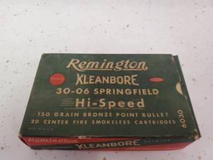 lot 15 image: Vintage Remington Kleanbore 30-06 Ammo Box - 4 Rounds and Brass