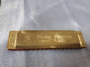 lot 18 image: Music Master Harmonica-  Vintage Musical Instrument