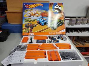 lot 455 image: NEW-Hot Wheels Challenge Level Slot Car Track Set 30 ft Turbo Booster 2 Loops AND BONUS TRACK
