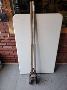 lot 465 image: Post Hole Digger