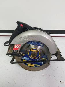 lot 1421 image: skill saw 10 amp tested