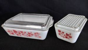 lot 55 image: 1950s Pyrex  Gooseberry Pattern  1 � Pt & 1� Qt
