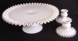 lot 59 image: Beautiful Milk Glass with Ruffled Clear Edges  3 Pieces