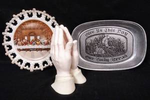 lot 143 image: Religious Decor  Praying Hands & More