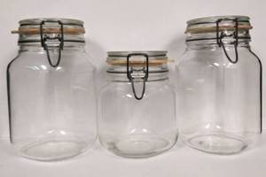 lot 144 image: 3 Glass Jars wLids