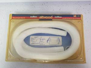 lot 1487 image: Attwood 6 Bilge Hose with Clamp