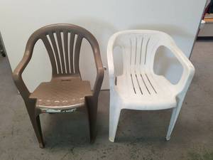 lot 1494 image: outdoor chairs
