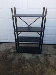 lot 1646 image: metal Shelf