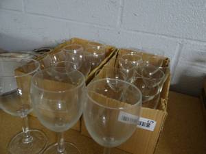 lot 679 image: Lot of Very Nice Stemware