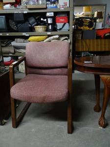 lot 696 image: Office Chair