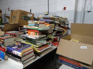 lot 724 image: Huge Lot of Asst Books- Bring Totes