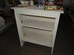 lot 775 image: Nice Free Standing White Cabinet w Shelves