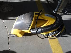 lot 830 image: Stair and Car Vacumn