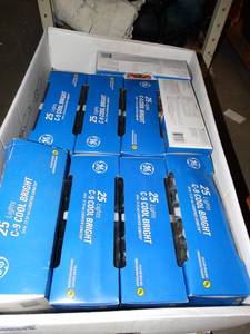 lot 862 image: Large Lot of New Christmas Lights