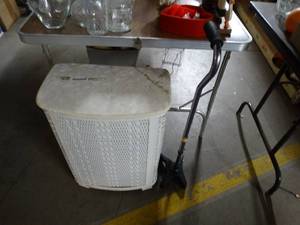 lot 944 image: Nice Laundry Hamper and Quad Cane