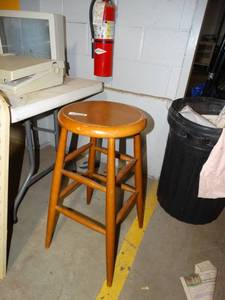 lot 954 image: Wood Stool
