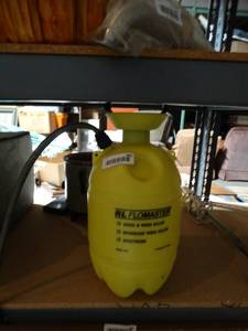 lot 984 image: Garden Sprayer