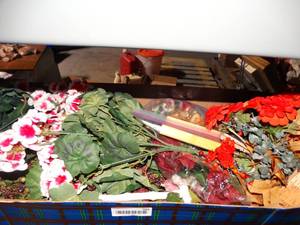 lot 988 image: lot of faux floral flowers