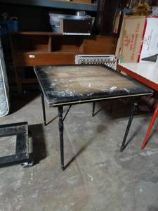 lot 998 image: Wooden Card table