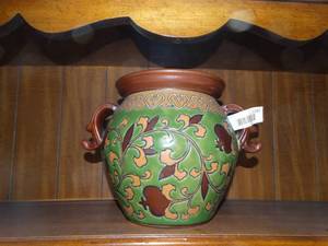 lot 1161 image: Decorative Ceramic Pot